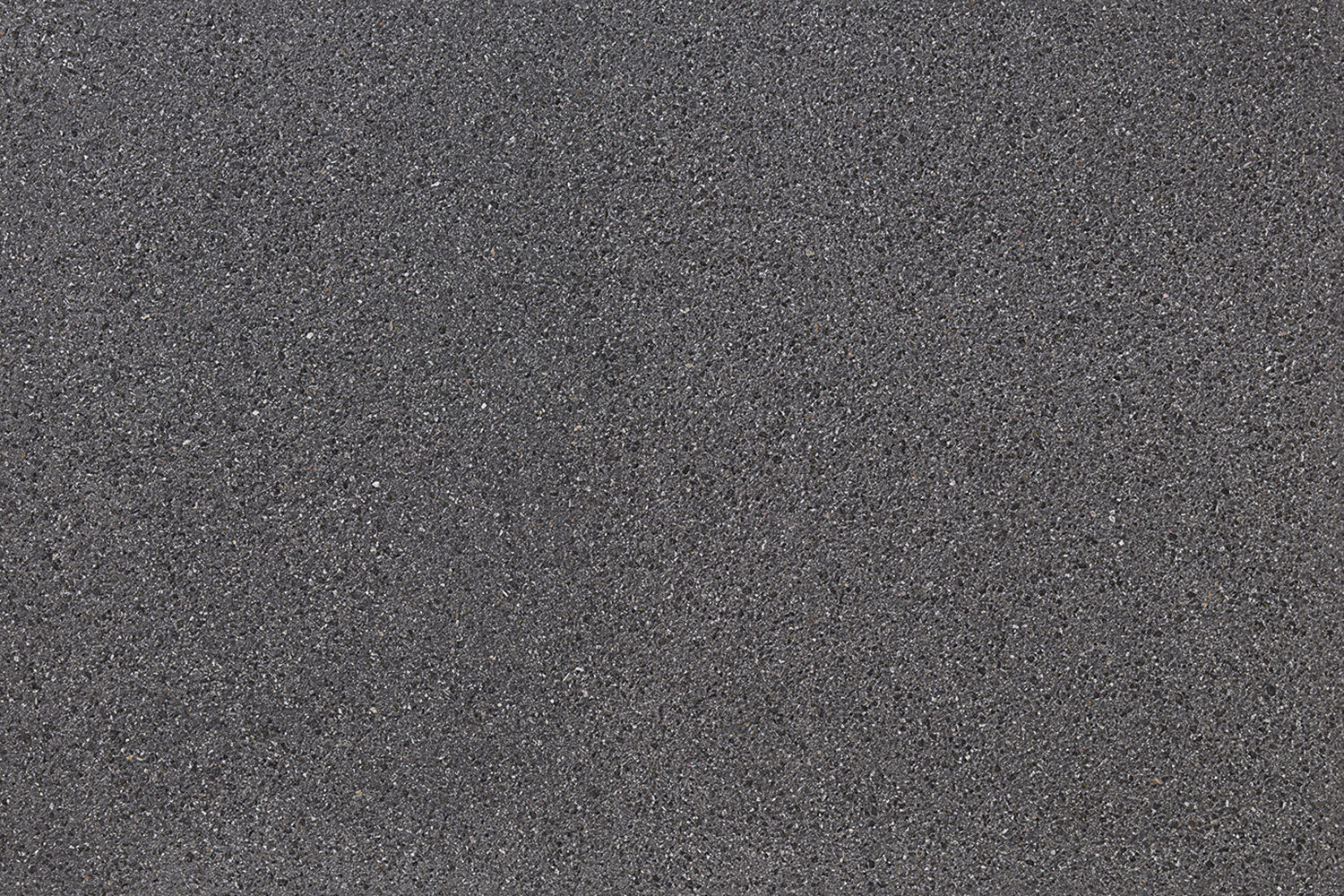 LuxoGran-Terrassenplatte in grauer Naturstein-Optik von Woehe & Heydemann - feine Oberfläche