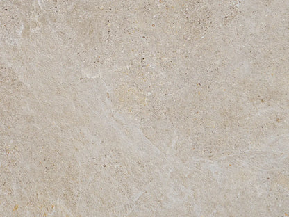 CeramicLine²-Terrassenplatte in beiger Naturstein-Optik von Woehe & Heydemann - nachhaltige feine Oberfläche