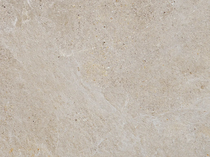 CeramicLine²-Terrassenplatte in beiger Naturstein-Optik von Woehe & Heydemann - nachhaltige feine Oberfläche