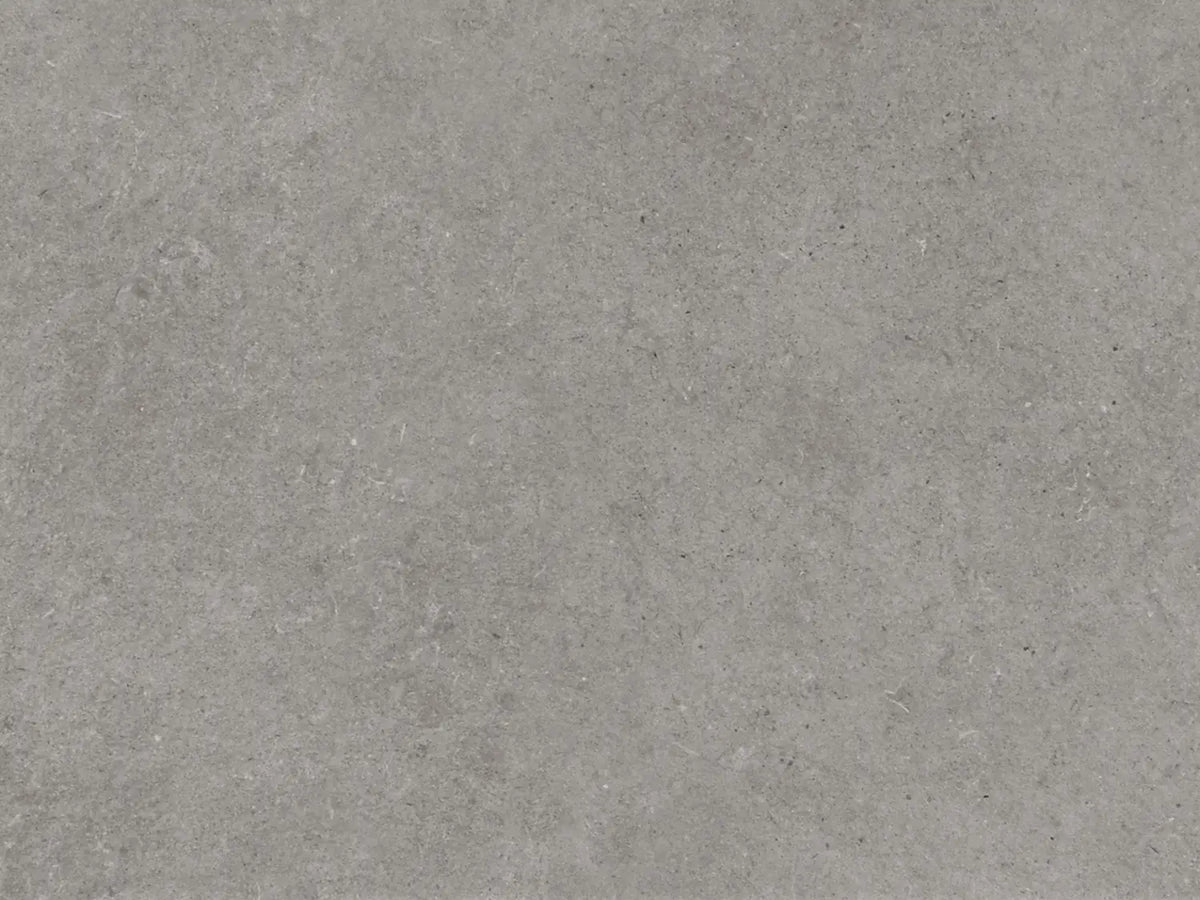 CeramicLine²-Terrassenplatte in grauer Naturstein-Optik von Woehe & Heydemann mit Beton Oberfläche