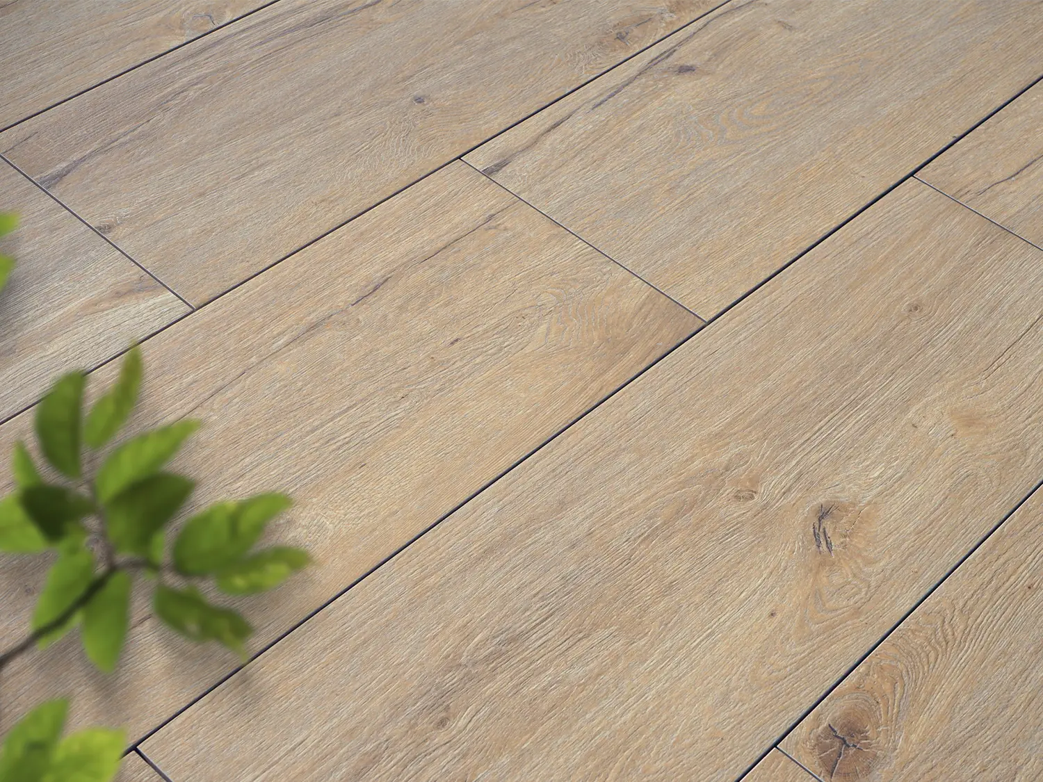 Verlegte CeramicLine²-Platten in beige von Woehe & Heydemann in 120x40 – Holz-Optik mit harmonischer Linienführung