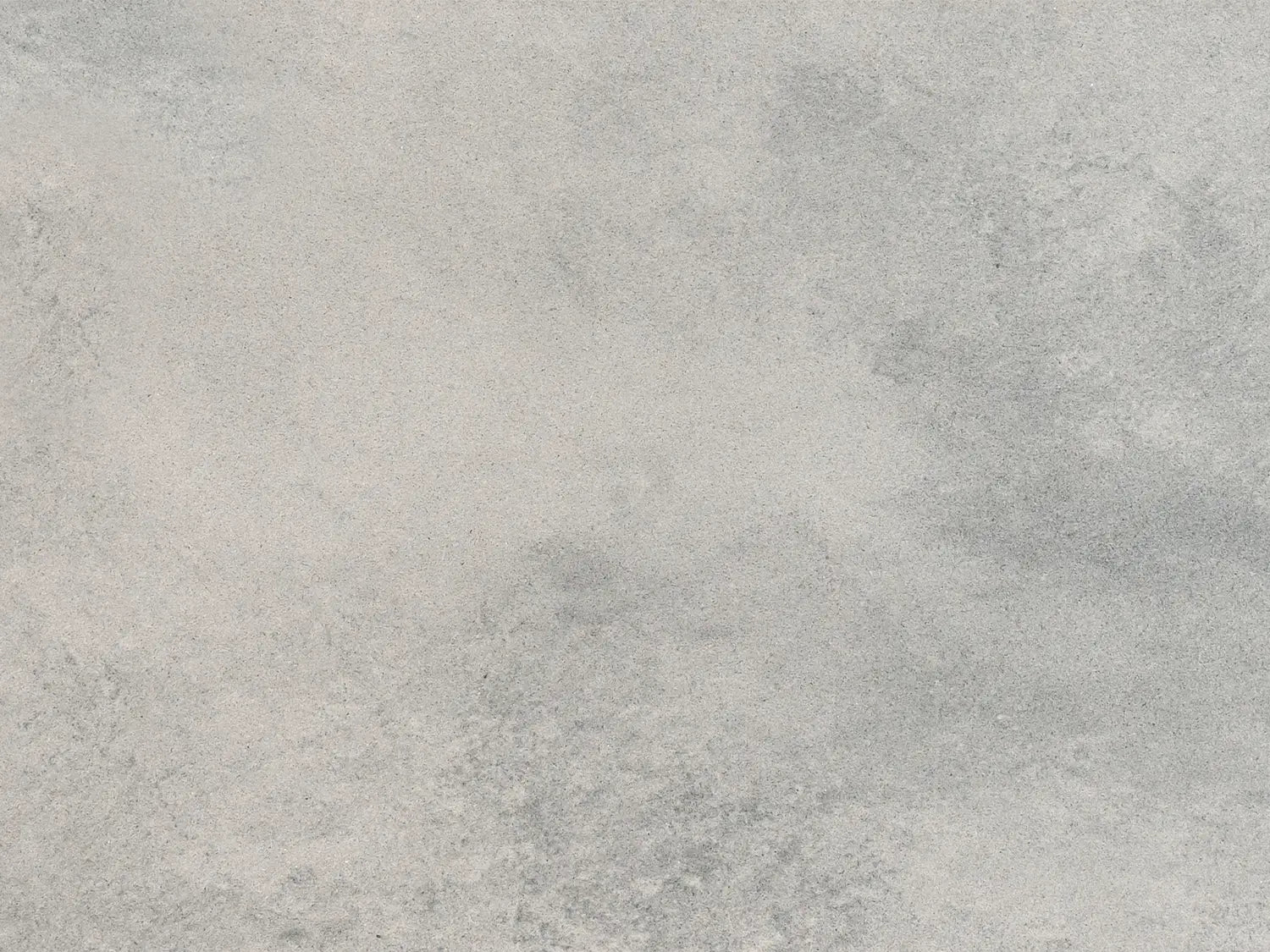 NanoLine-Terrassenplatte in grauer Beton-Optik von Woehe & Heydemann - ohne Struktur