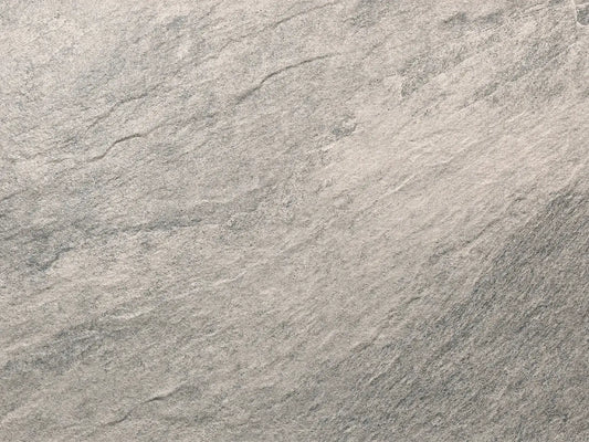 CreativeLine-Terrassenplatte in beige grauer Naturstein-Optik von Woehe & Heydemann - Schieferstruktur