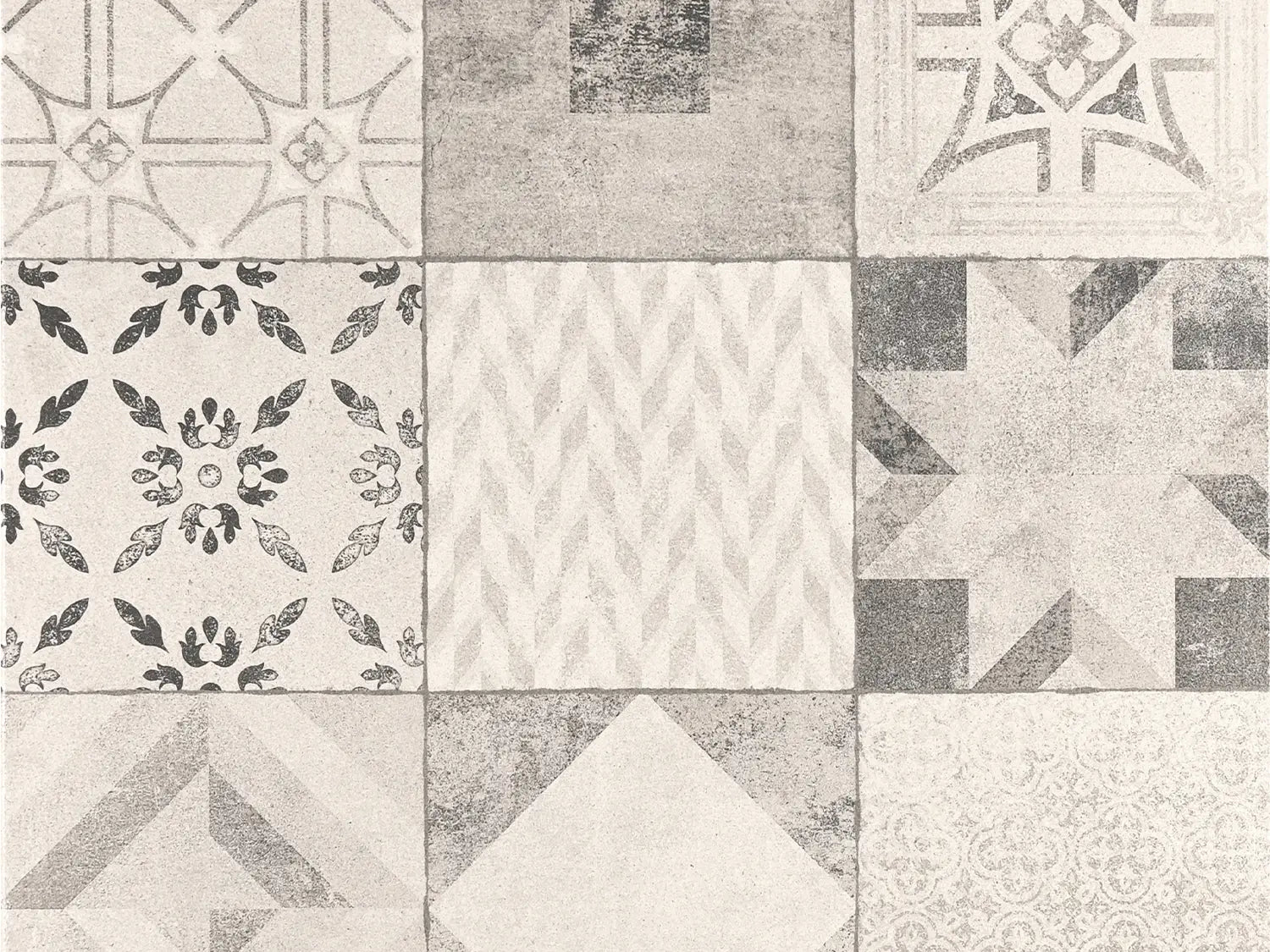 CreativeLine-Terrassenplatte in grauer Mosaik-Optik von Woehe & Heydemann - ohne Struktur