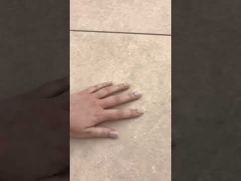 CeramicLine²-Terrassenplatte in beiger Naturstein-Optik von Woehe & Heydemann - ohne Struktur
